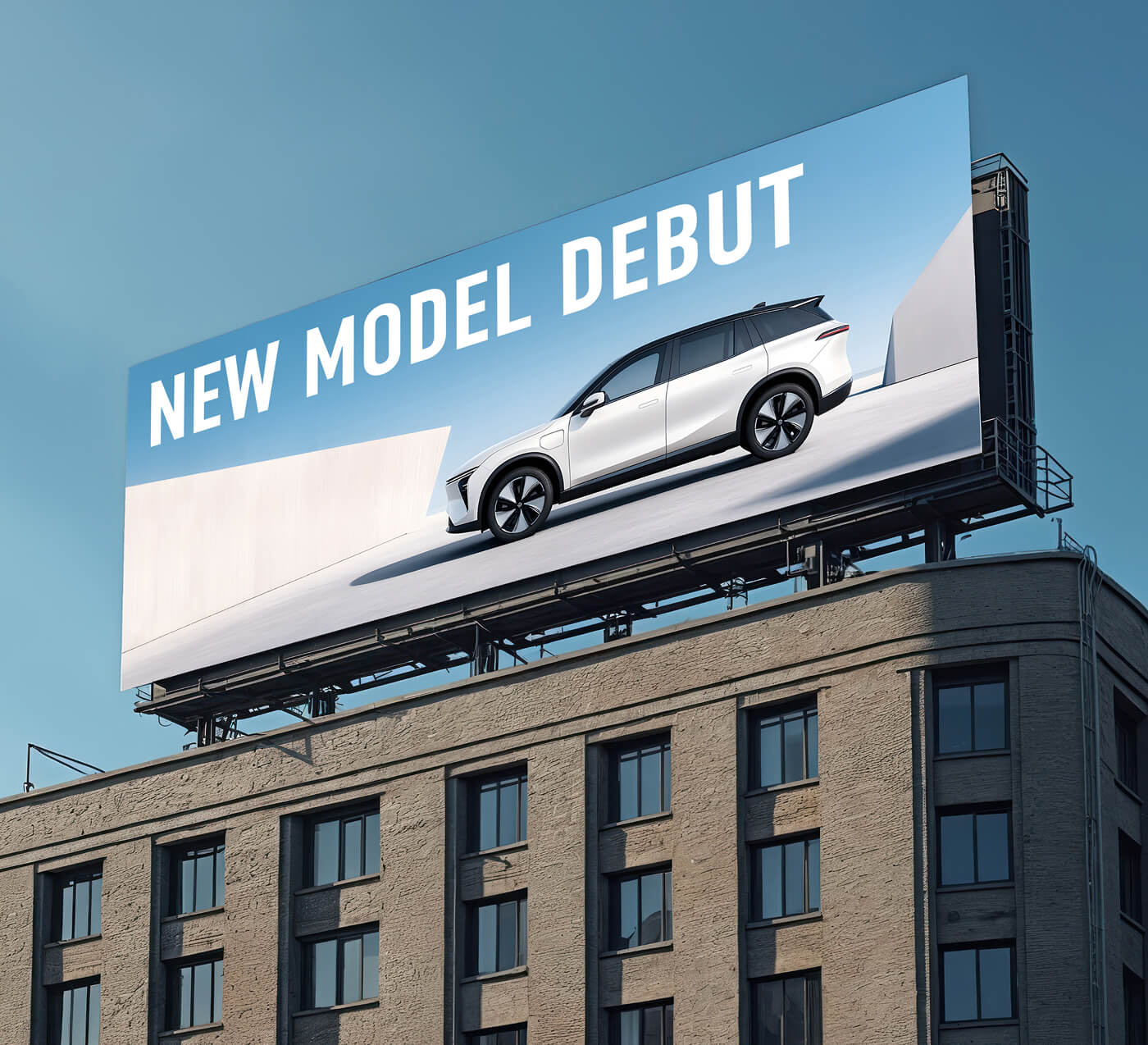 建物の上にある広告ディスプレイの写真